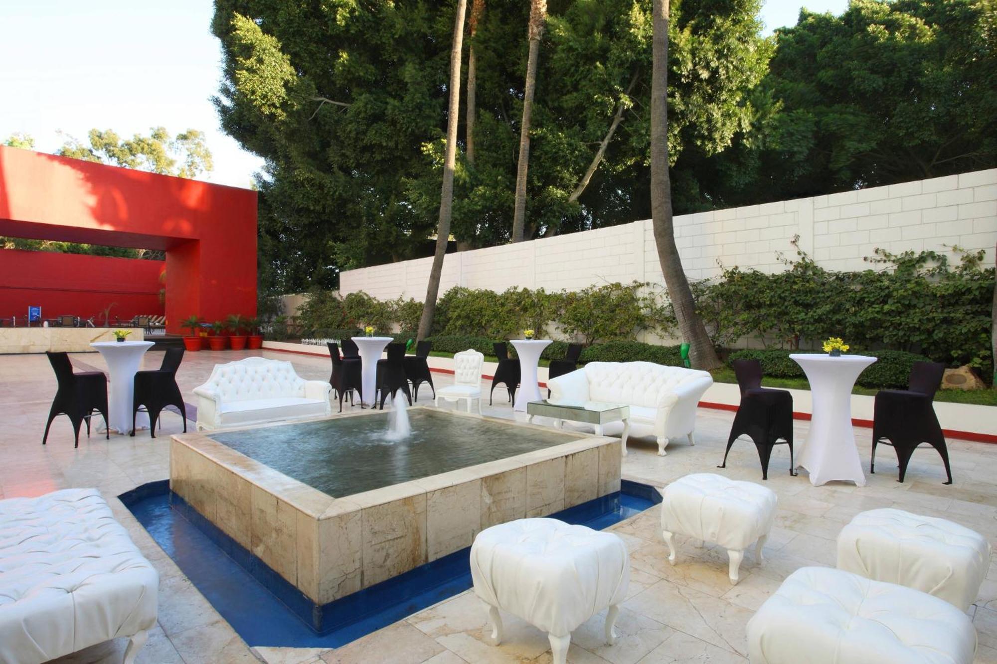 Marriott Tijuana Hotel Exterior photo